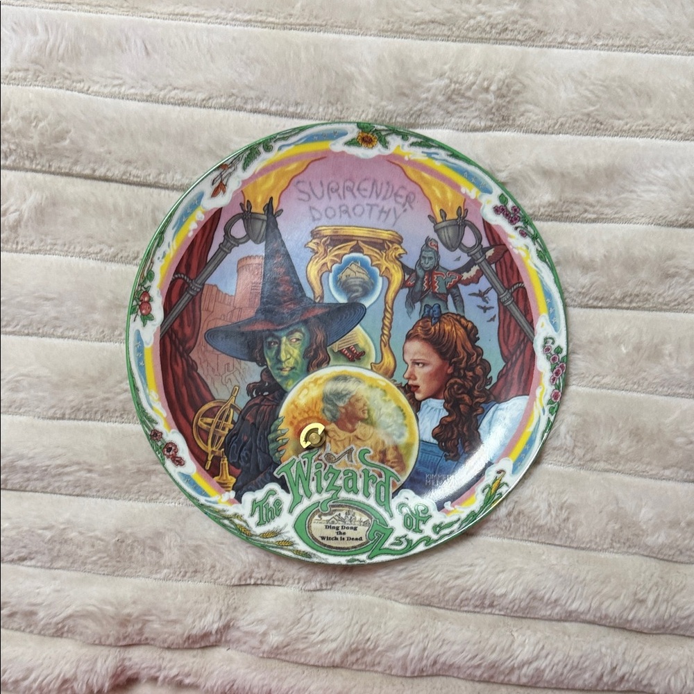 The Bradford Exchange Wizard of Oz Decorative Plate